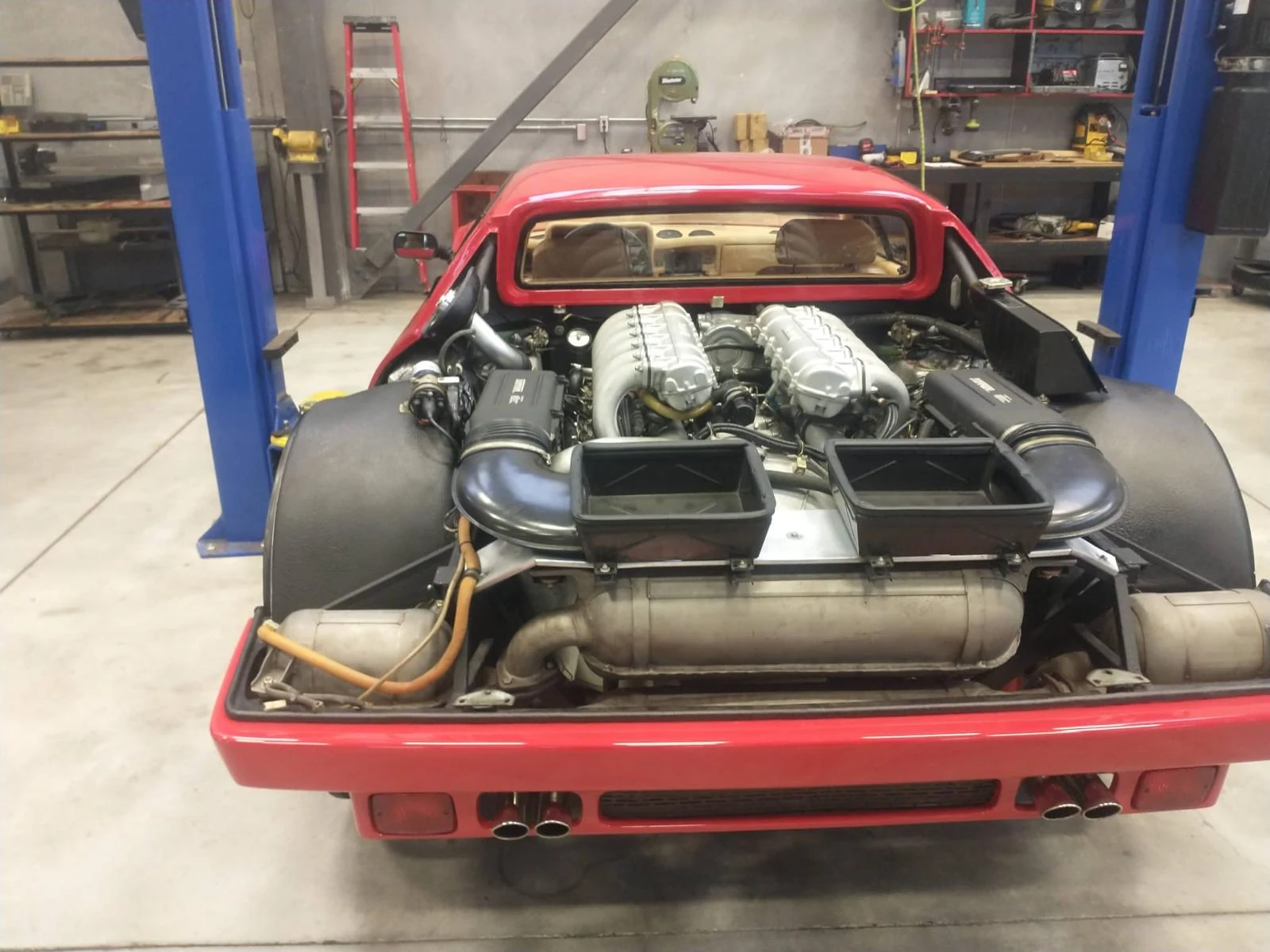 Phil's former Ferrari F40 — 4